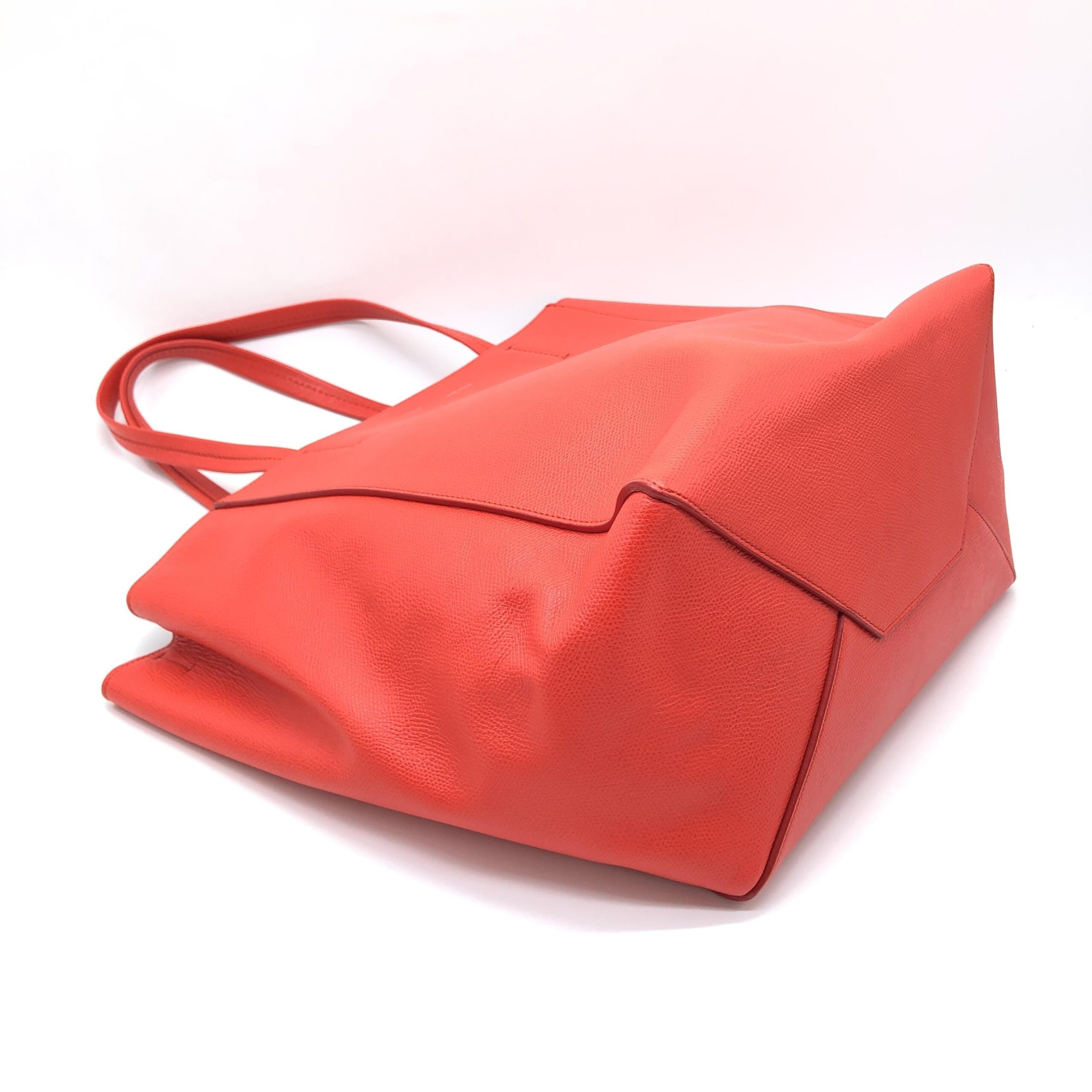 Celine Cabas Phantom Red Pebbled Leather Tote Bag - Image 5