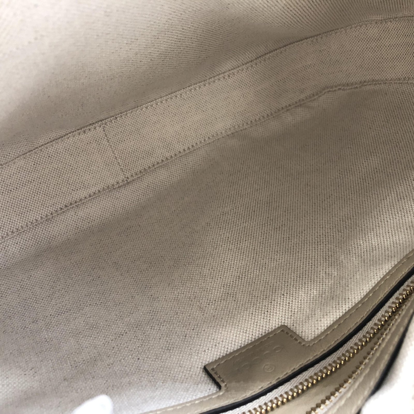 Gucci Aria Calfskin Web Large Attache Shoulder Bag Beige - Image 6