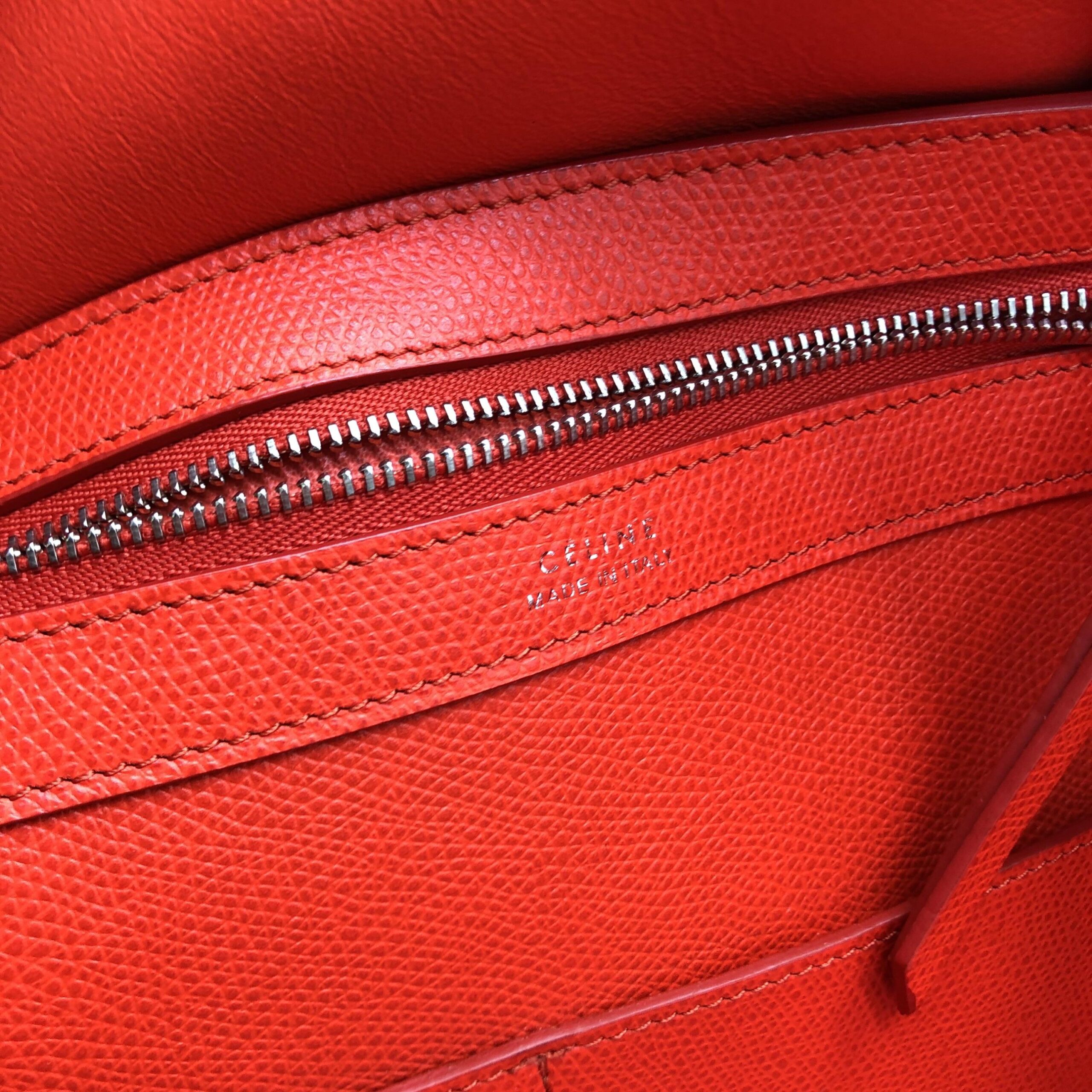 Celine Cabas Phantom Red Pebbled Leather Tote Bag - Image 8