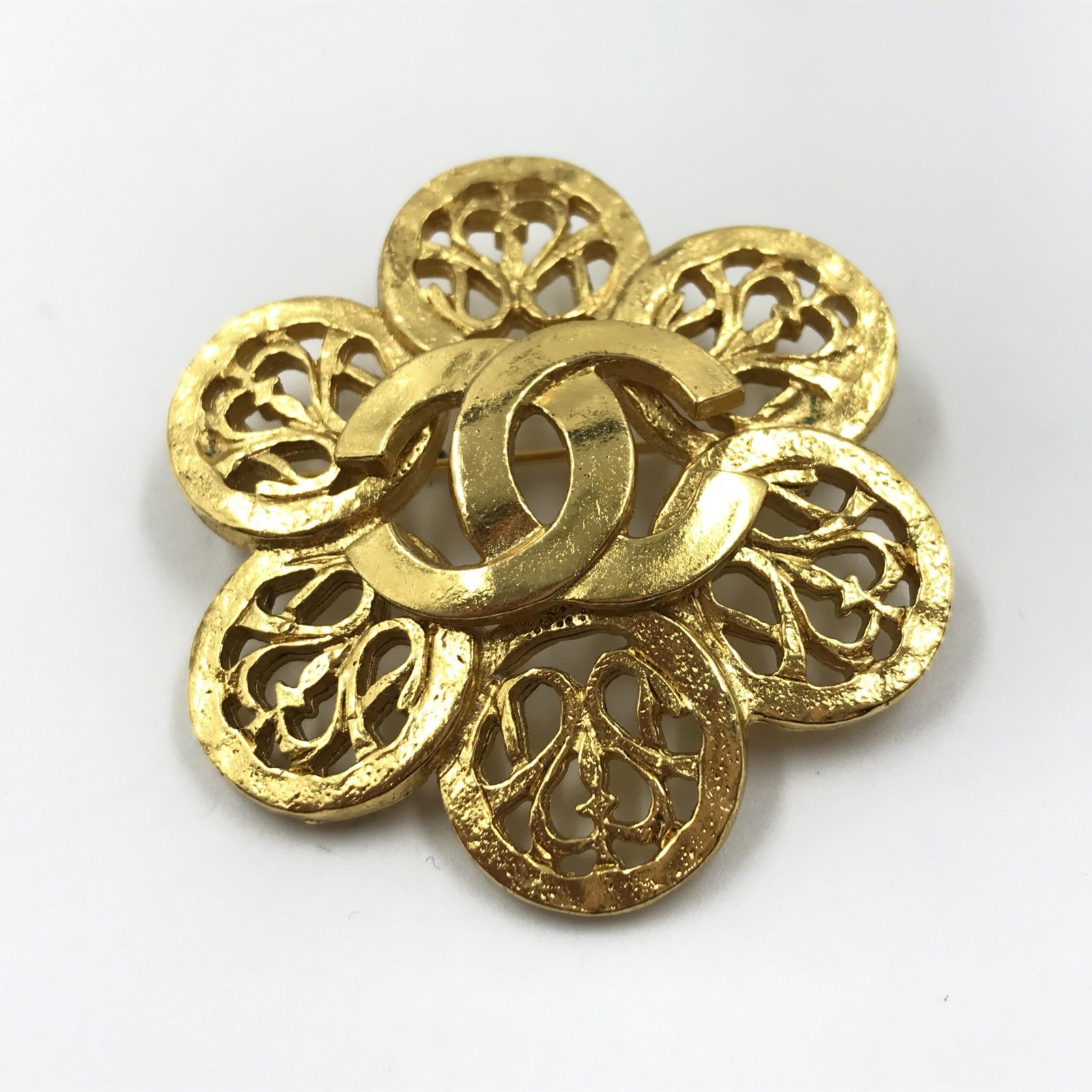 Chanel Costume Jewlery Vintage Brooch Coco Medallian - Image 4