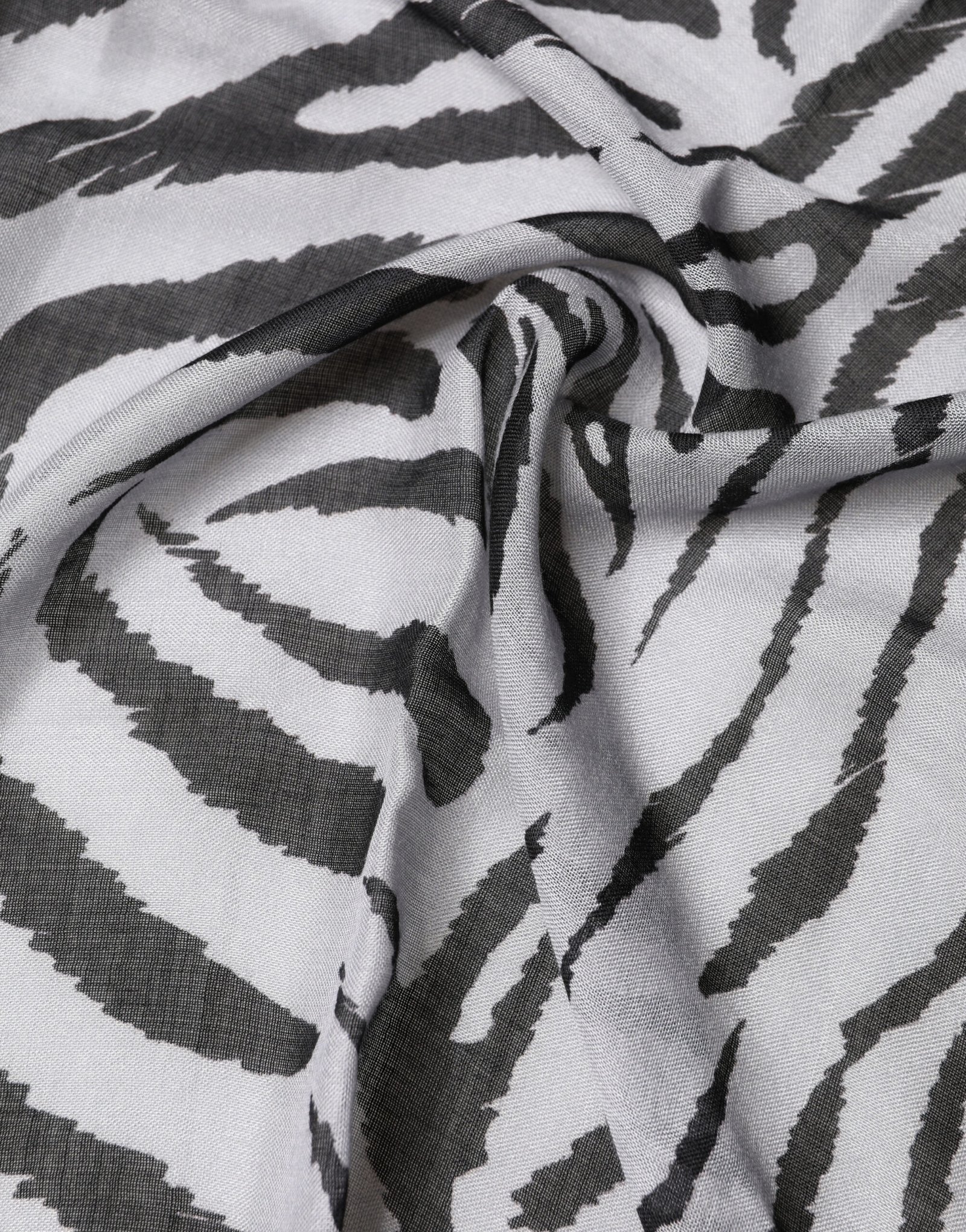 Dolce & Gabbana White Black Zebra Pattern Shawl 255cm x 132cm Men Scarf - Image 4