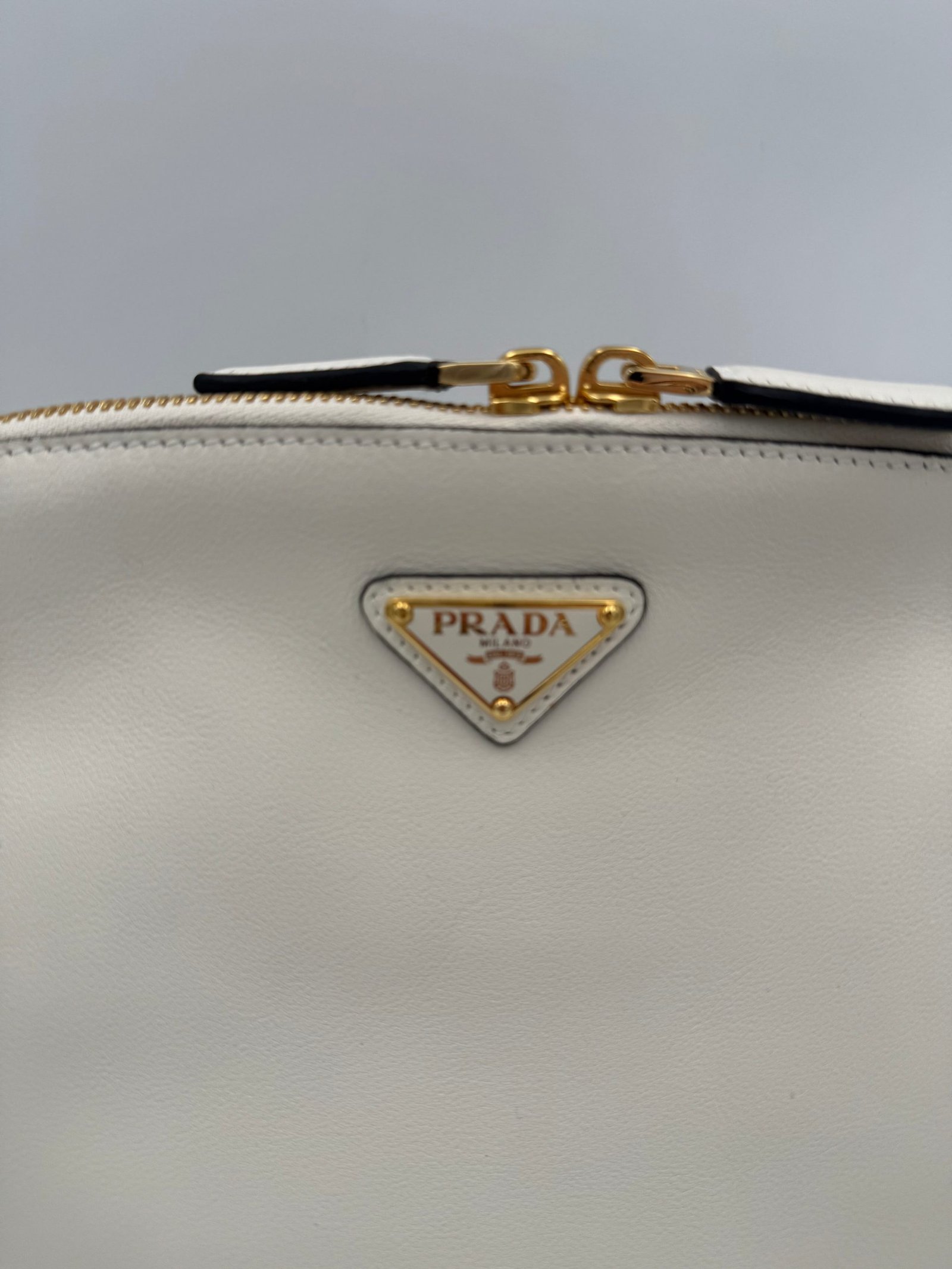 Prada PRADA Bauletto BOWLING in Leather Handbag - Image 2