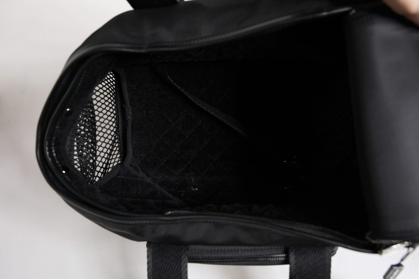 Dolce & Gabbana Black Shoulder Strap Pet Carry Logo Plaque Bag - Image 7