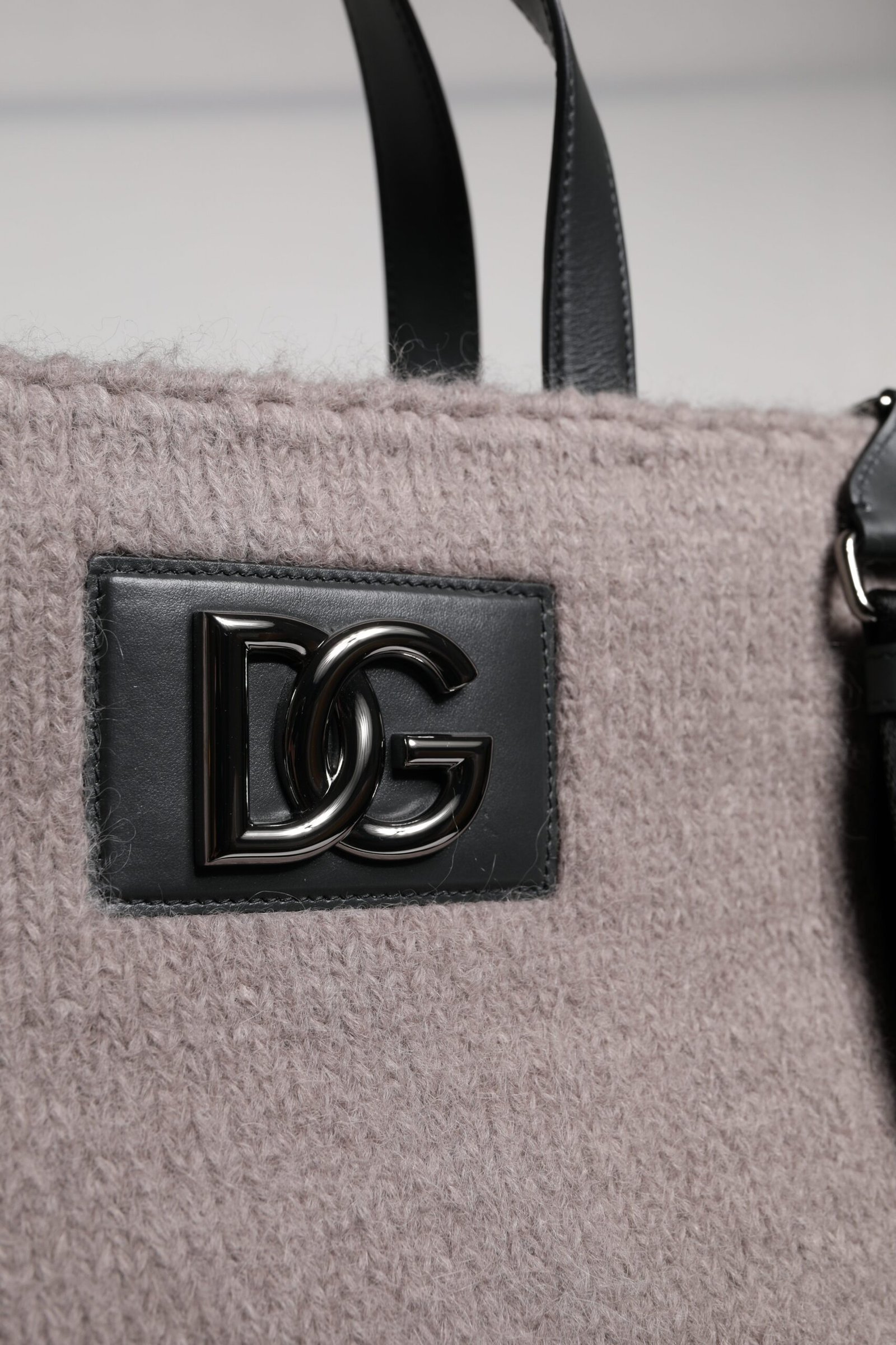 Dolce & Gabbana Grey Alpaca Wool Logo Plaque Tote Shoulder Bag - Image 6
